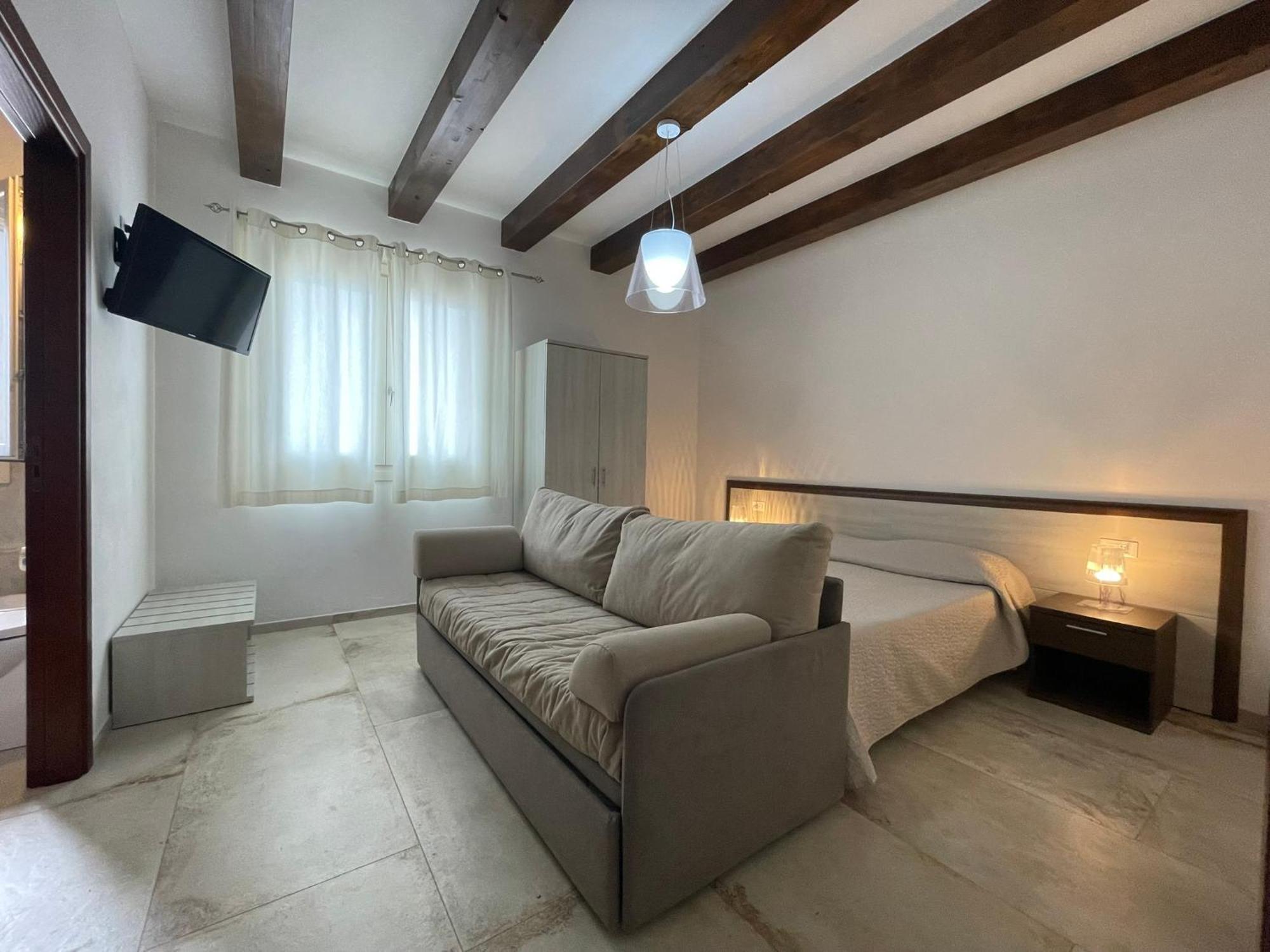 Villa Antonia - Vasca Idromassaggio Terrazza Vista Mare サン・ヴィート・ロ・カーポ エクステリア 写真