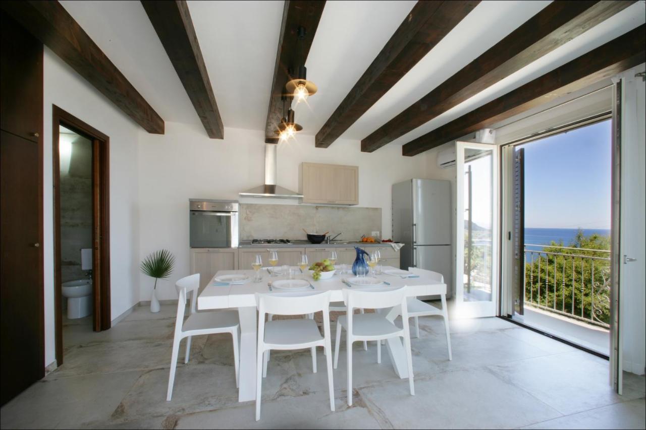 Villa Antonia - Vasca Idromassaggio Terrazza Vista Mare サン・ヴィート・ロ・カーポ エクステリア 写真